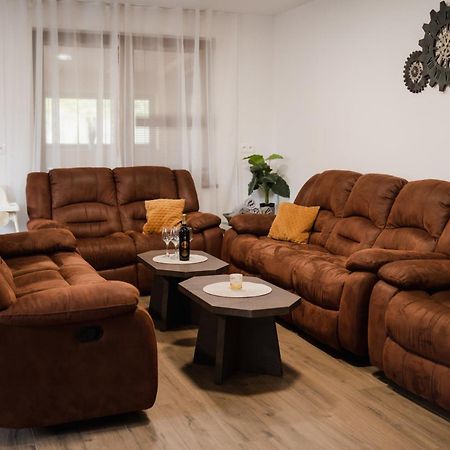 U Divokej Vcely Villa Izipovce Luaran gambar
